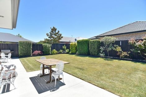 Photo of property in 7 Wairepo Close, Rangiora, 7400