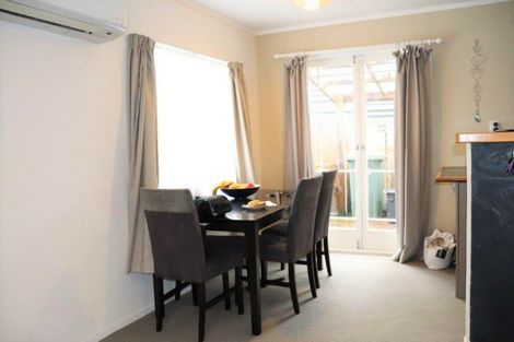 Photo of property in 2/54 Pooks Road, Ranui, Auckland, 0612