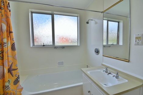 Photo of property in 20e Oxford Street, South Dunedin, Dunedin, 9012