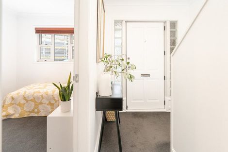 Photo of property in 7 Murphy Street, Thorndon, Wellington, 6011