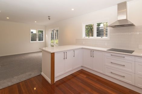 Photo of property in 13a Huapai Street, Onehunga, Auckland, 1061