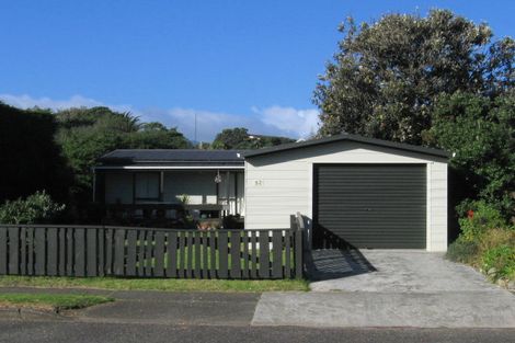 Photo of property in 92 Field Way, Waikanae Beach, Waikanae, 5036