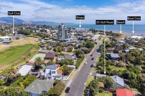 Photo of property in 25 Golf Road, Paraparaumu Beach, Paraparaumu, 5032