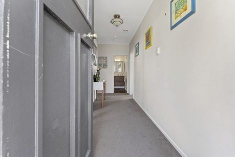 Photo of property in 37 Essex Street, Vogeltown, New Plymouth, 4310