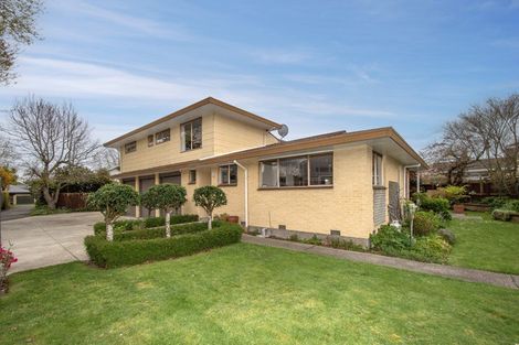 Photo of property in 19a Witbrock Crescent, Burnside, Christchurch, 8053