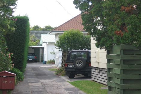 Photo of property in 2/91 Lynwood Road, New Lynn, Auckland, 0600