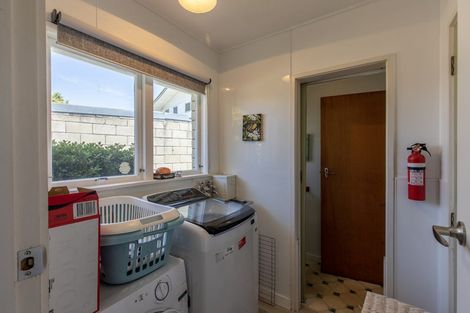 Photo of property in 6 Mclean Terrace, Waipukurau, 4200