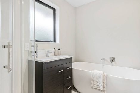 Photo of property in 2/112 Edward Avenue, Edgeware, Christchurch, 8013