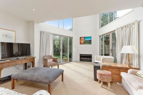 Photo of property in 1/37 Poynder Avenue, Merivale, Christchurch, 8014