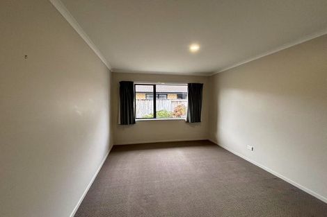 Photo of property in 16 Somerton Drive, Huntington, Hamilton, 3210