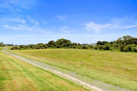 Photo of property in 6 Carrington Drive, Papamoa Beach, Papamoa, 3118