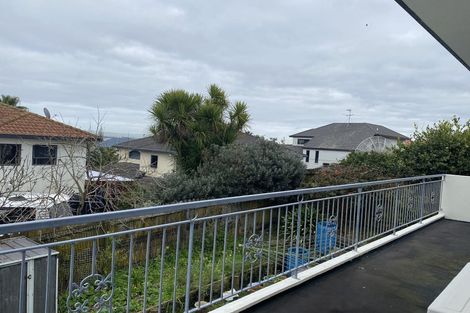 Photo of property in 11 Vireya Court, Goodwood Heights, Auckland, 2105