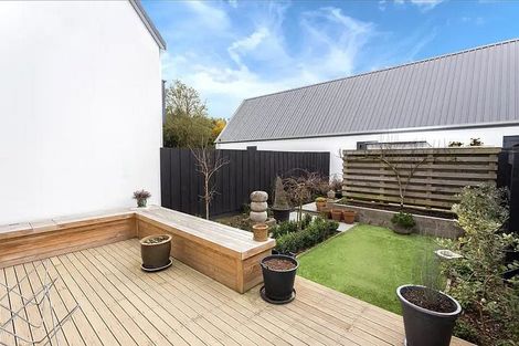 Photo of property in Cornwall Gardens, 3/27 Cornwall Street, St Albans, Christchurch, 8014