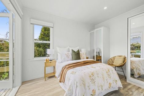 Photo of property in 11 Walbrook Road, Manly, Whangaparaoa, 0930