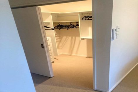 Photo of property in 1/3 Inga Road, Milford, Auckland, 0620