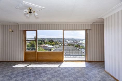 Photo of property in 24 Avon Street, South Hill, Oamaru, 9400