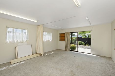 Photo of property in 37 Brockham Street, Casebrook, Christchurch, 8051