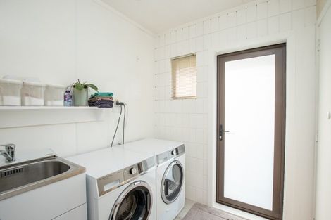 Photo of property in 6 Pinnock Place, Ngatea, 3503