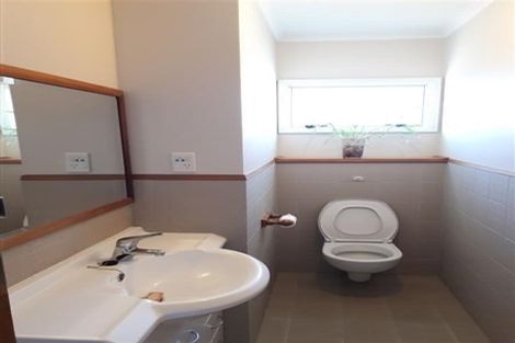 Photo of property in 58 Rogan Street, Mount Roskill, Auckland, 1041