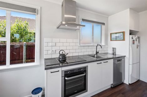 Photo of property in 35 Tirangi Street, Hei Hei, Christchurch, 8042