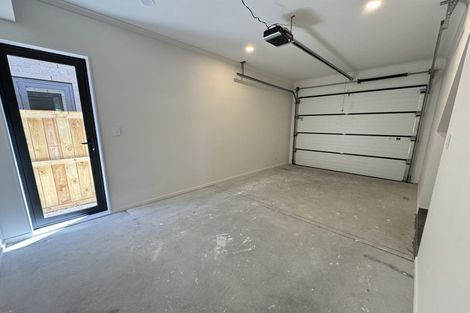 Photo of property in 22d Toru Street, Te Atatu Peninsula, Auckland, 0610