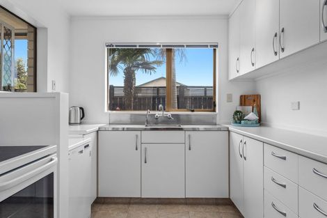 Photo of property in 25 Victoria Avenue, Whakatane, 3120