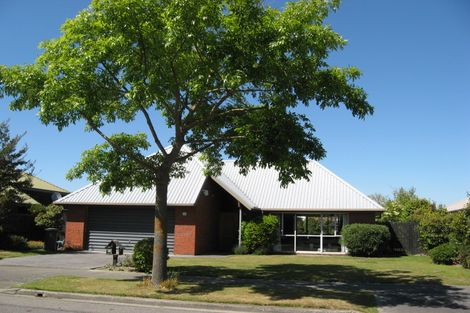 Photo of property in 194 Hawthornden Road, Avonhead, Christchurch, 8042