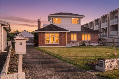 Photo of property in 2 Toru Street, Te Atatu Peninsula, Auckland, 0610