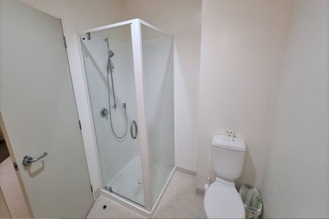 Photo of property in Terrace Heights Apartments, 2/163p The Terrace, Wellington Central, Wellington, 6011