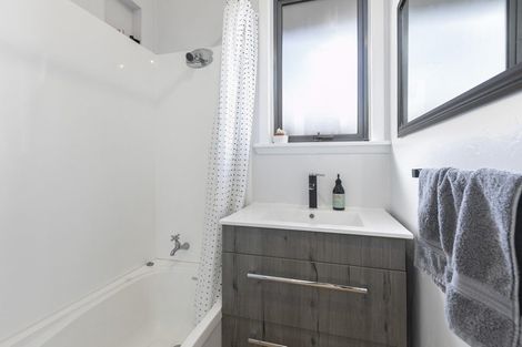 Photo of property in 13 Bristol Avenue, Brookfield, Tauranga, 3110