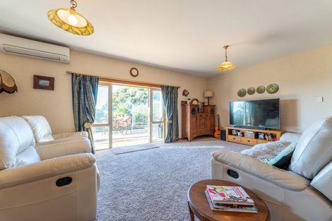 Photo of property in 1 Evans Street, Maori Hill, Timaru, 7910