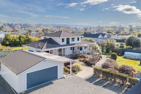 Photo of property in 20 Bennett Street, Waipawa, 4210