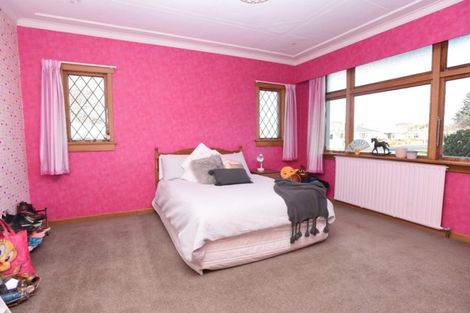 Photo of property in 32 Mary Street, Winton, 9720