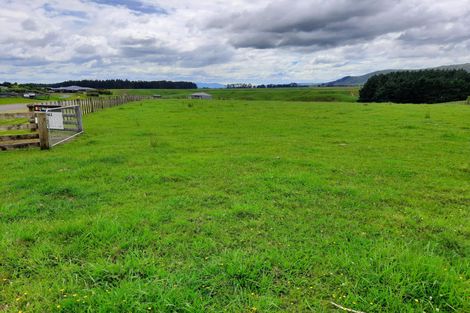 Photo of property in 28 Highland View Drive, Tokomaru, Palmerston North, 4474