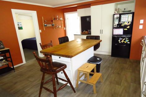 Photo of property in 5 Fonblanque Street, Westport, 7825