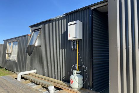 Photo of property in 11 Carrickfergus Street, Waikawa, Tokanui, 9884