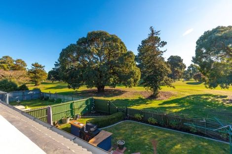 Photo of property in 243a Wainoni Road, Avondale, Christchurch, 8061