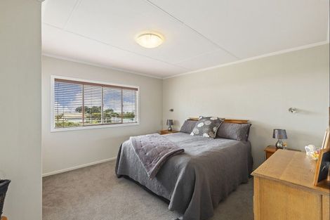 Photo of property in 70 Bayly Road, Blagdon, New Plymouth, 4310