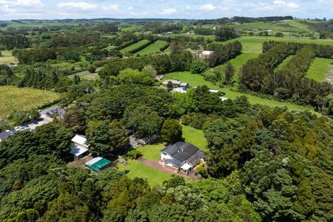 Photo of property in 1174 Kahikatea Flat Road, Waitoki, Kaukapakapa, 0871