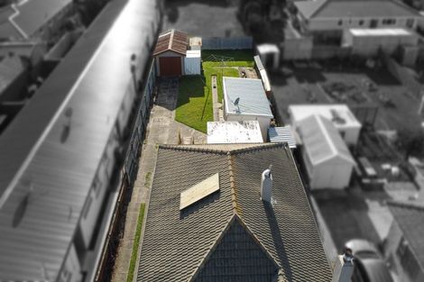 Photo of property in 12 Balmoral Street, Oamaru North, Oamaru, 9400