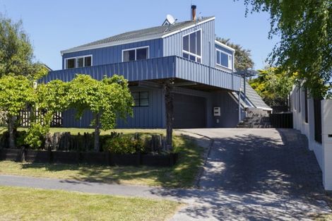 Photo of property in 2 Newberry Place, Richmond Heights, Taupo, 3330