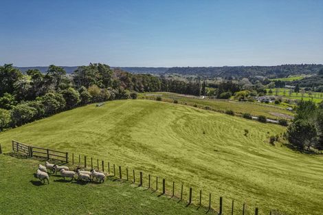 Photo of property in 112b Mahoenui Valley Road, Coatesville, 0793
