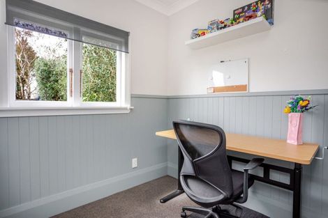 Photo of property in 12 Albert Street, Dannevirke, 4930