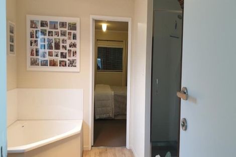 Photo of property in 366 Oceanbeach Road, Mount Maunganui, 3116