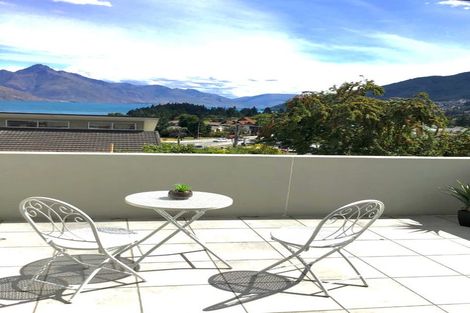 Photo of property in 11 Dublin Street, Queenstown, 9300