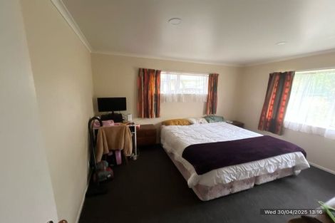 Photo of property in 57 Pelorus Street, Welcome Bay, Tauranga, 3112