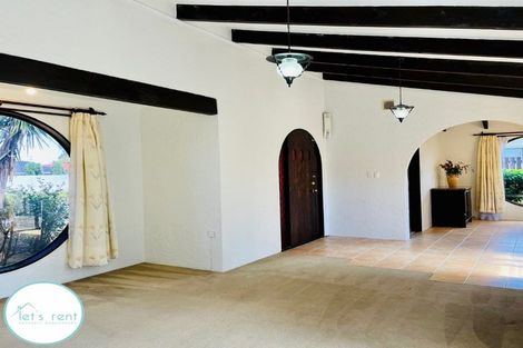 Photo of property in 11 Walter Strevens Drive, Conifer Grove, Takanini, 2112