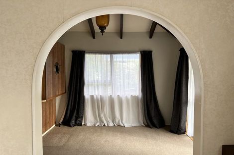 Photo of property in 22 Hicks Crescent, Waikanae Beach, Waikanae, 5036