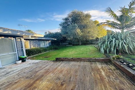 Photo of property in 12 Stanford Street, Albany, Auckland, 0632