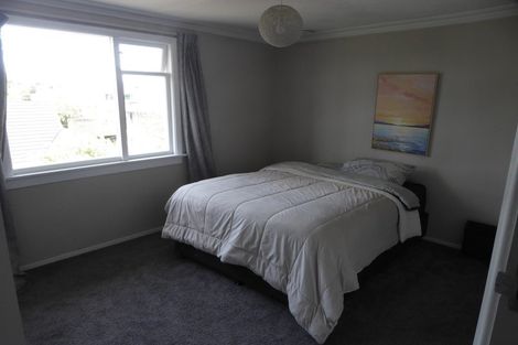 Photo of property in 104 Easther Crescent, Kew, Dunedin, 9012